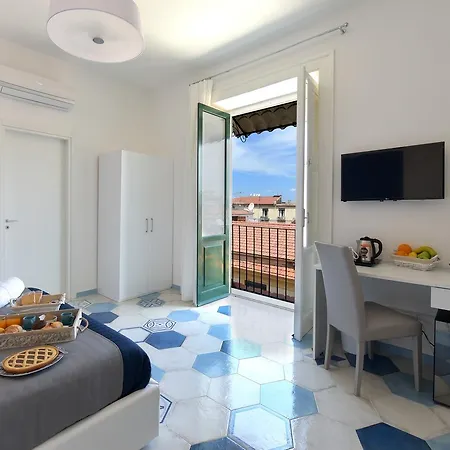 Caruso Couette-café 4*