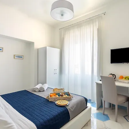 Caruso לינה וארוחת בוקר 4*