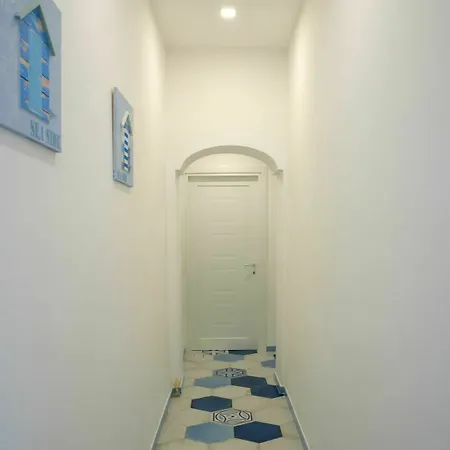Caruso Bed & Breakfast 2*
